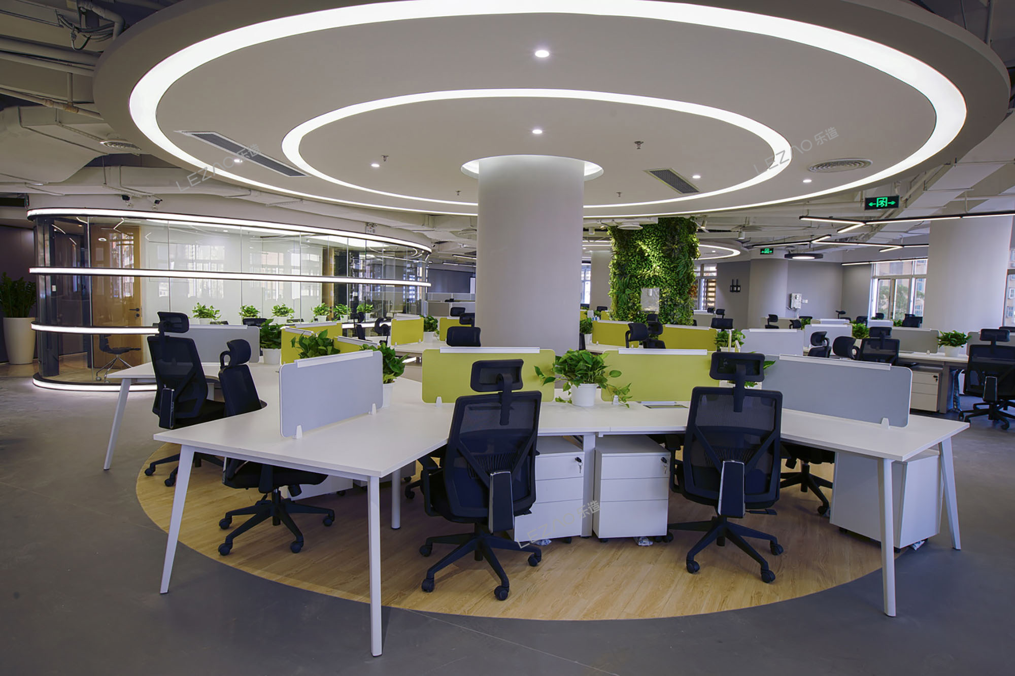 深圳精装办公室装修设计风格，做绿色办公，助力企业碳中和-LEZAO乐造整装-乐造办公整装公司